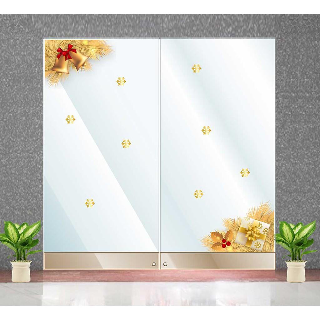 Decal trang trí noel lá thông và chuông vàng trang trí