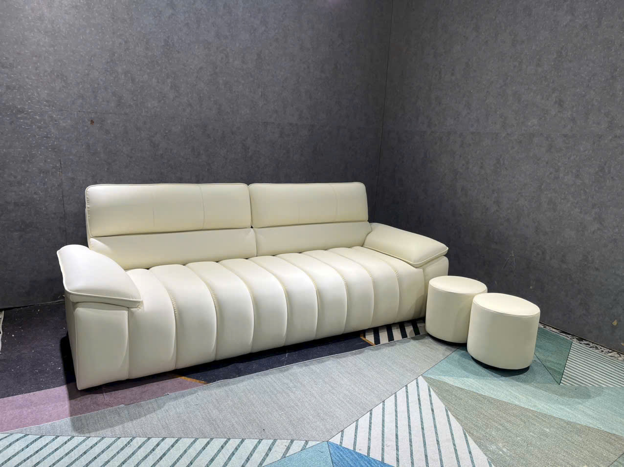 Sofa phòng khách Tundo Vikki NK2025 KT 2m2 kèm 2 đôn tròn