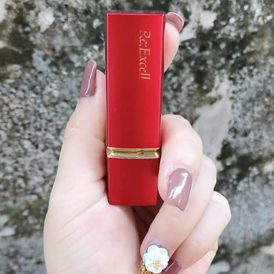 Son môi Re:Excell LIPSTICK, hàng nhập khẩu LB Cosmetic HÀN QUỐC không chì, chống thâm môi, chiết xuất từ thiên nhiên, dưỡng môi mềm mịn, lên màu môi chuẩn, bền màu tới 24h, không chứa chất độc hại với sức khỏe, 3,5g