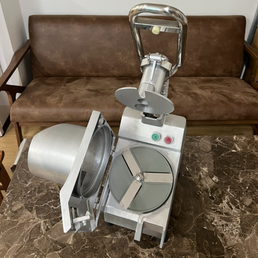 Máy thái rau củ quả công nghiệp chuyên nghiệp dùng cho nhà hàng, khách sạn thương hiệu Asaki VC65MS - Hàng nhập khẩu