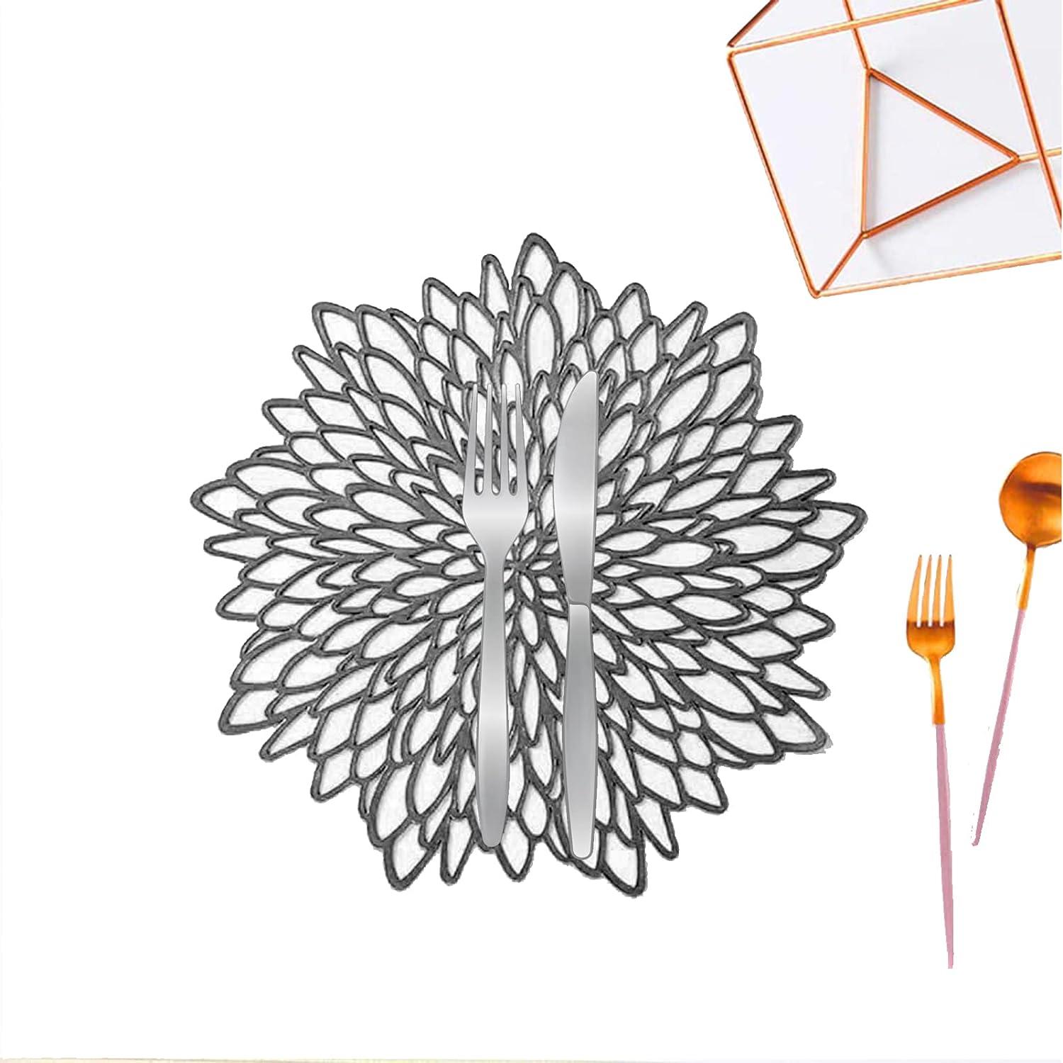 4 miếng khăn trải bàn màu đen, bộ bàn tròn rỗng -out rỗng, thảm nhựa tròn tròn, được sử dụng để cách nhiệt của tấm và trang trí bàn