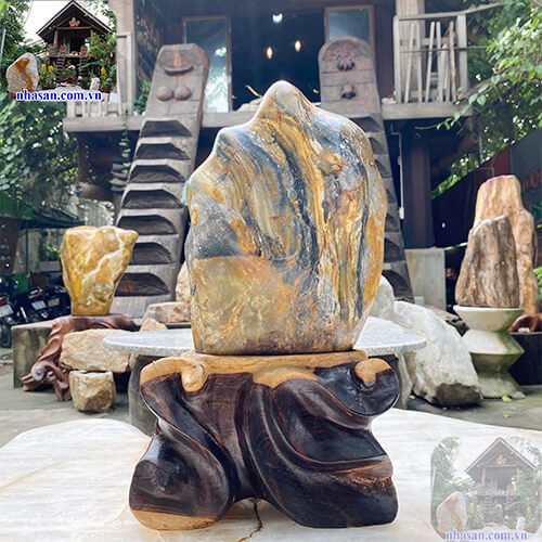 Trụ đá canxedon tự nhiên vân đá xám vàng tuyệt đẹp giúp không gian sống trở nên gần gũi thiên nhiên và sang trọng hơn CXD116 trọng lượng 10.4kg