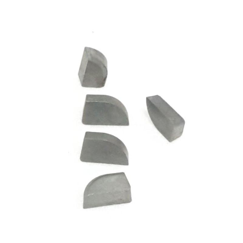 MŨI DAO TIỆN 12×6×4× 5 CÁI