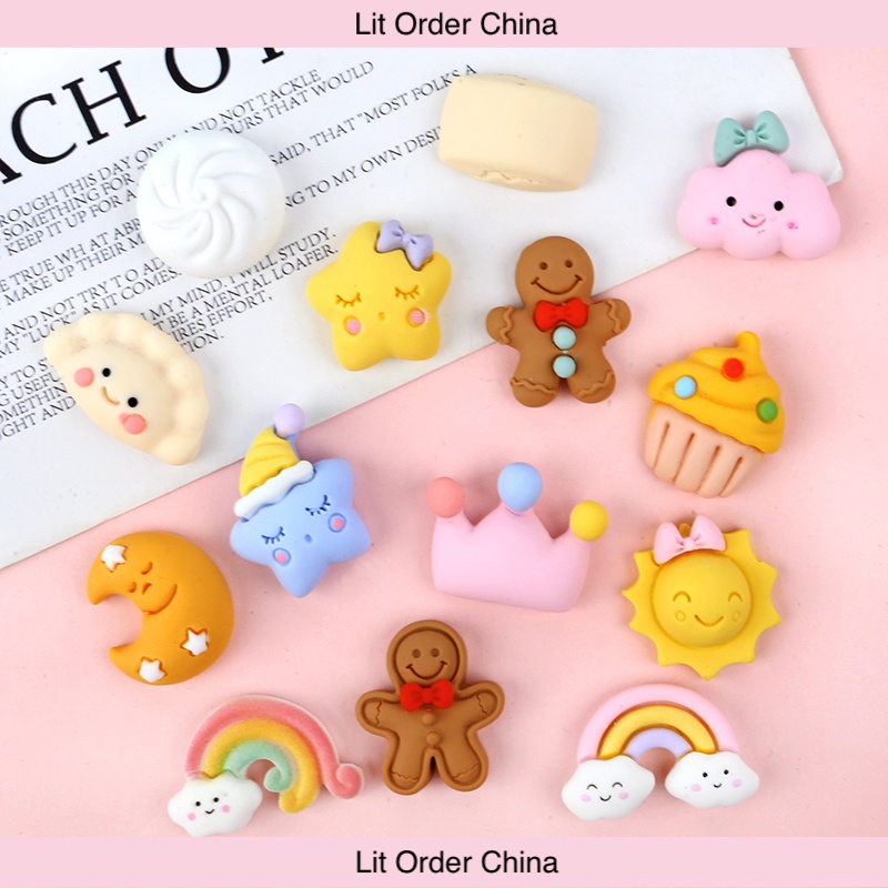 Bộ 4 Sticker 3D Hoạt Hình Cute, Nhãn Dán Cho Ốp Lưng Điện Thoại, Bình Nước, Nón Bảo Hiểm, Giày Dép… (Giao Mẫu Ngẫu Nhiên)