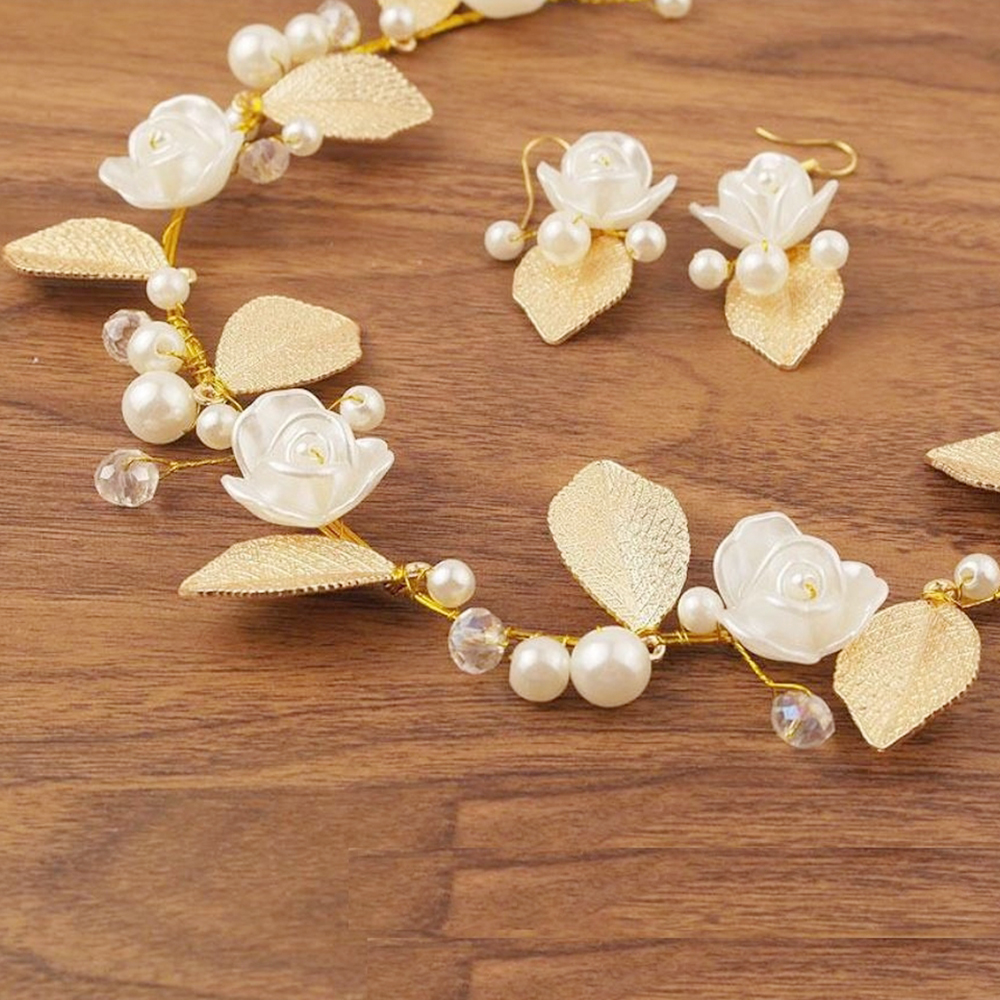 Set Dây Cài Tóc Kèm Hoa Tai Hoa Hồng Lá Vàng 110 Số 33, Thiết Kế Sang Trọng, Màu Sắc Nổi Bật, Quý Phái, Tạo Điểm Nhấn Phong Cách Khi Tạo Kiểu, Dễ Kết Hợp Trang Phục Trong Sự Kiện Hoặc Đi Chụp Ảnh