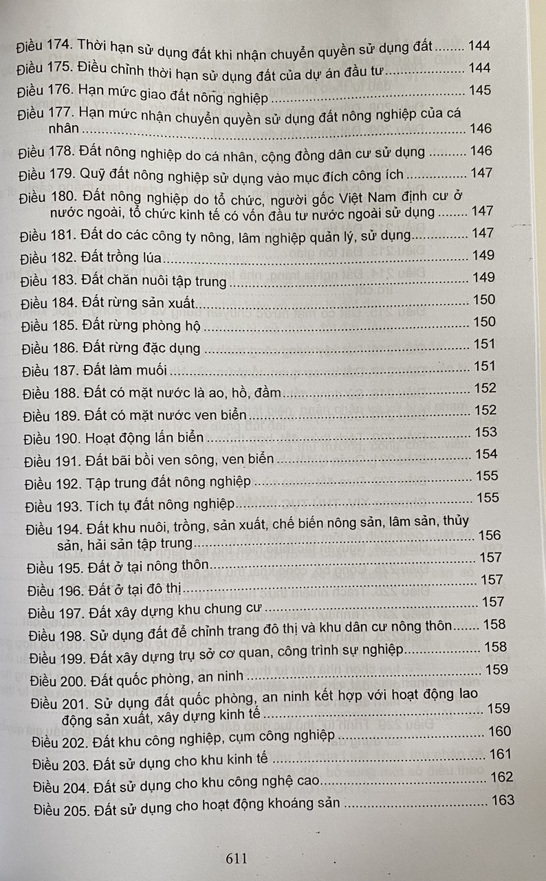Luật đất đai ( sửa đổi, bổ sung năm 2024 ) và các văn bản hướng dẫn thi hành