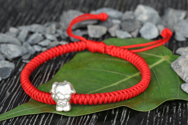 Vòng Tay Kết Dây Tuổi Tuất Ngọc Quý Gemstones