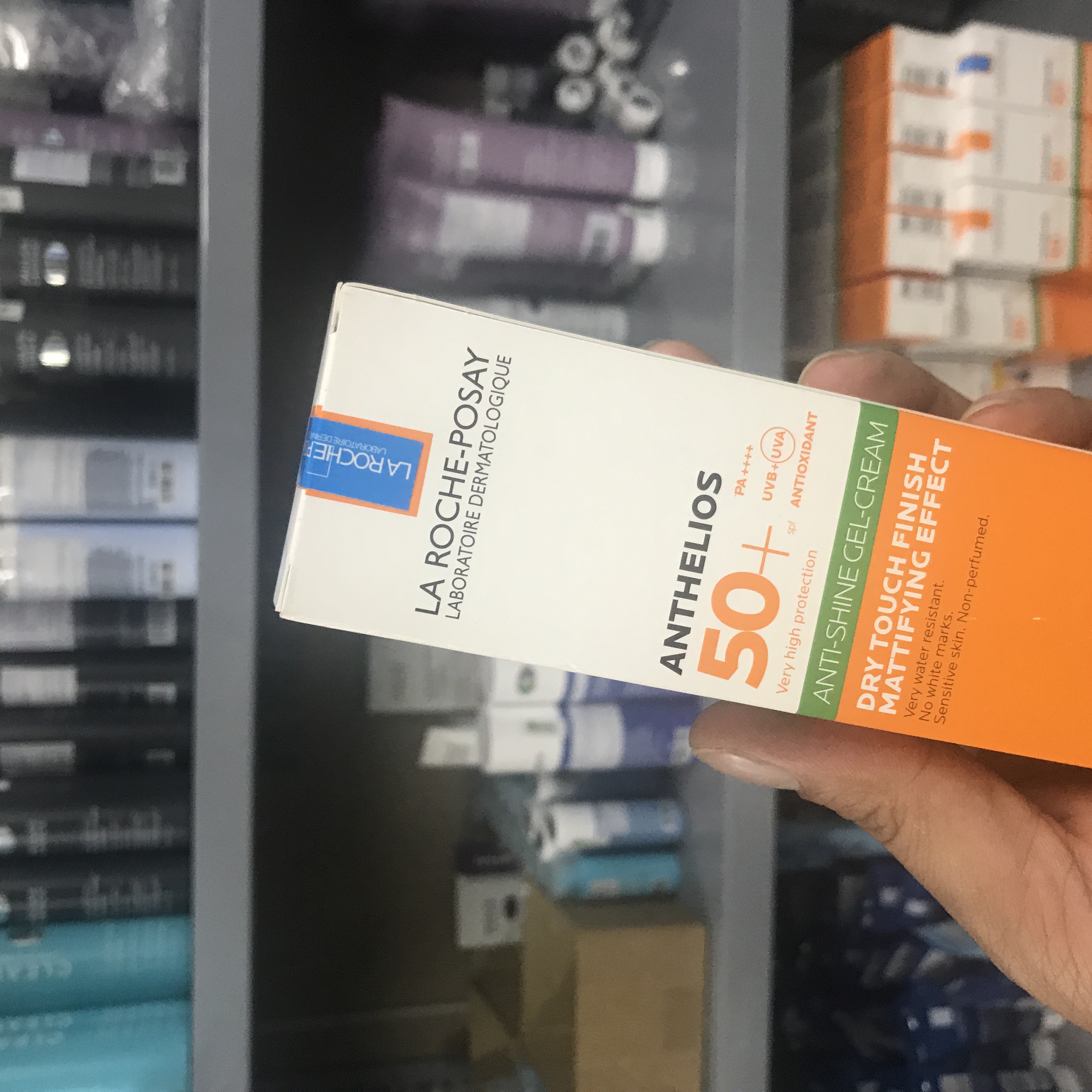 Kem Chống Nắng Cho Da Dầu LA ROCHE-POSAY Anthelios XL Dry Touch Gel Cream SPF50+ Sunscreen 50ML