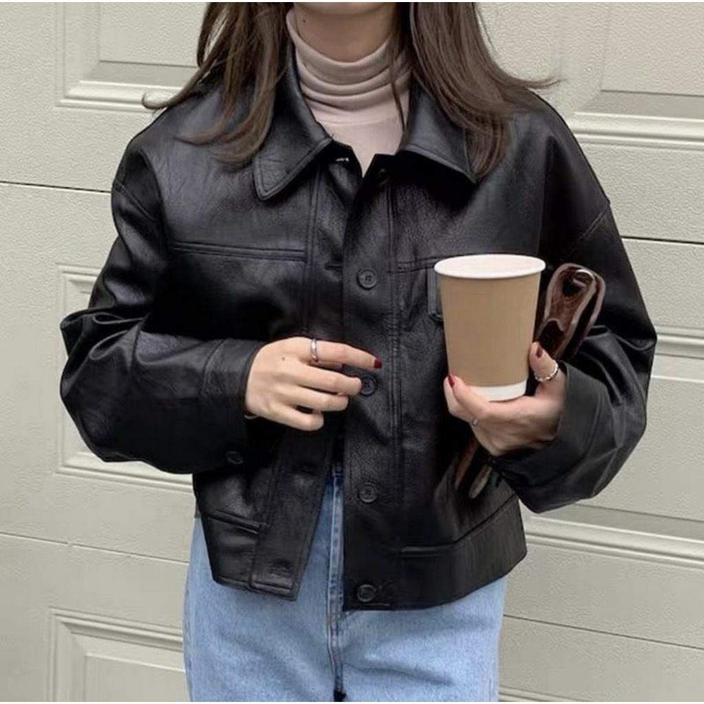 Áo khoác da dáng ngắn cổ bẻ nắp túi ngực 2 màu hàng Quảng Châu Lyn Closet A185L