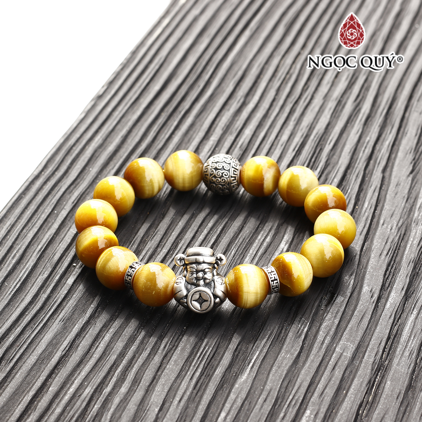 Vòng thạch anh mắt hổ vàng tâm AAA 12mm phối charm thần tài mệnh thổ , kim - Ngọc Quý Gemstones