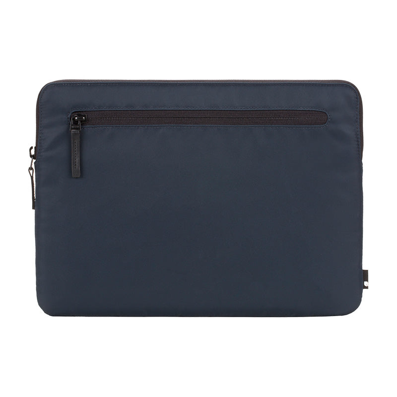 Túi Incase Compact Sleeve in Flight Nylon - Black - laptop táo 13"