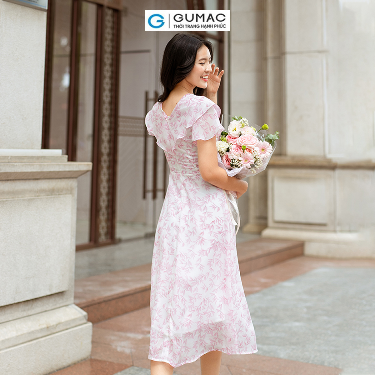 Đầm A 2 lớp họa tiết cổ V bèo nữ tính thanh lịch thời trang GUMAC DD06009