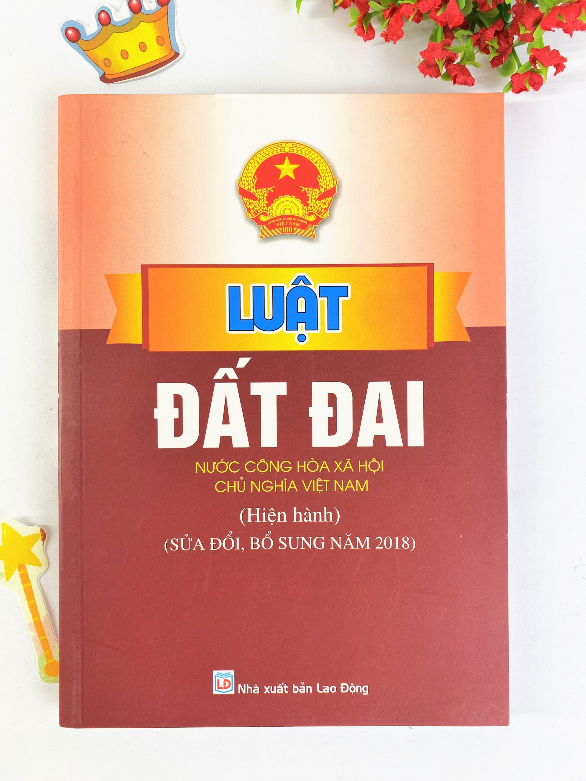 Sách - Luật Đất Đai (Hiện hành sửa đổi bổ sung năm 2018) - ndbooks