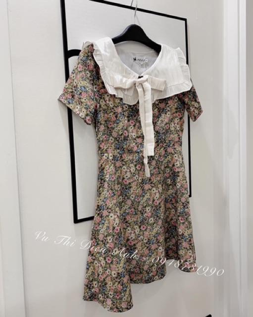 Váy hoa pha cổ