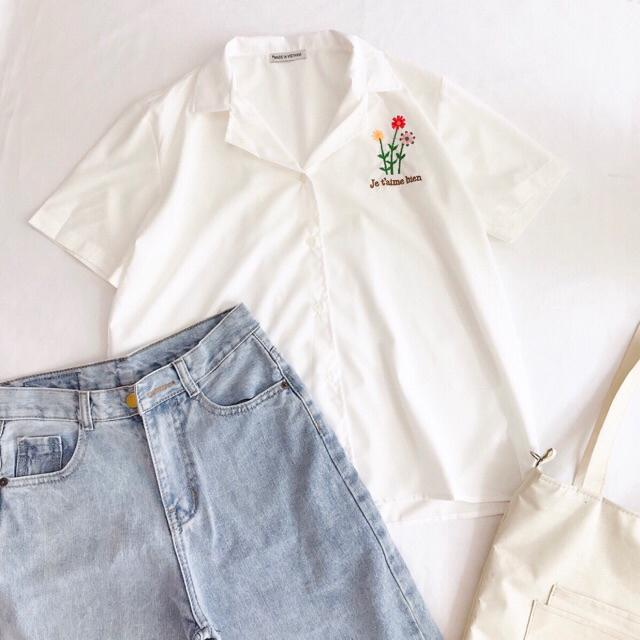 Áo sơ mi thêu cây hoa