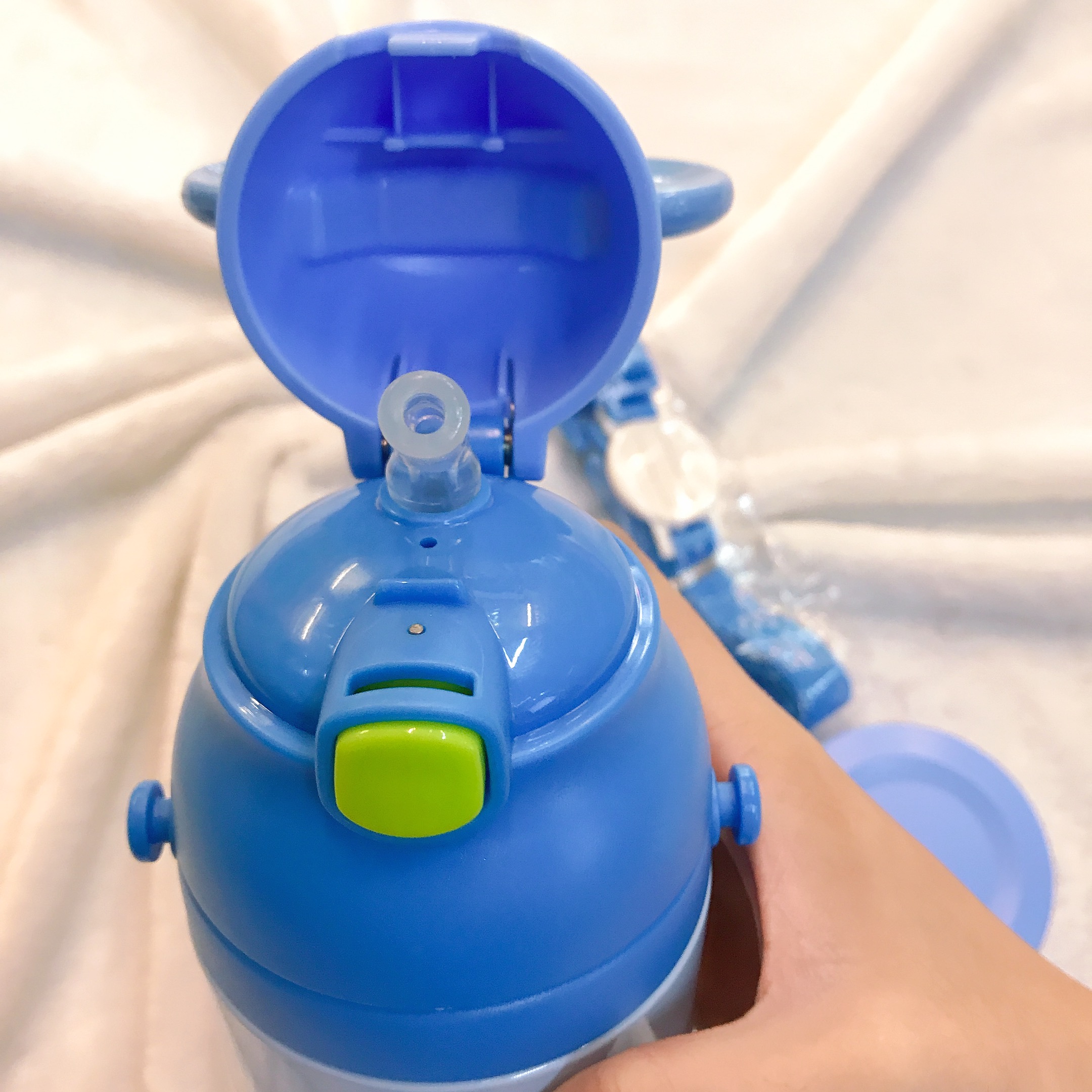 Bình nước giữ nhiệt 2 nắp hình chuột Mickey màu xanh viền silicon cho trẻ em, các bé, học sinh -  - WD-3430MK