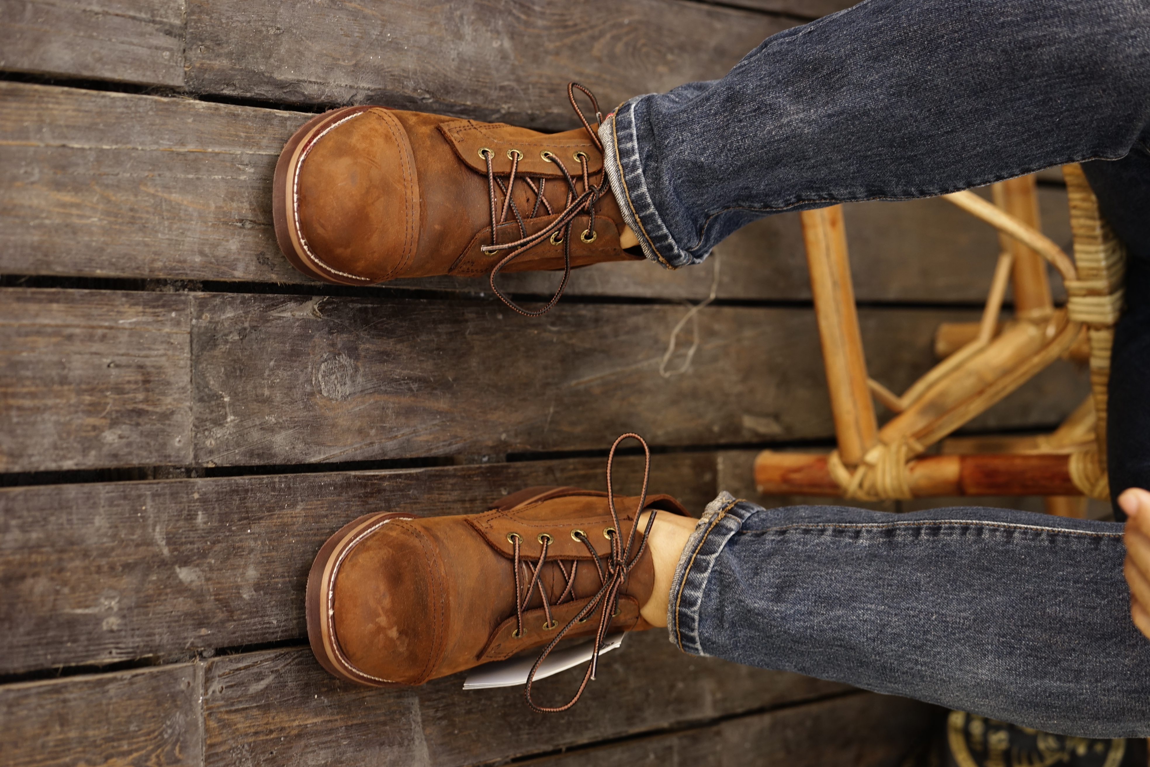 Giày Boot Nam Cổ Lửng Màu Nâu Da Thật TRENCH Sáp Mũi Tròn Đế Khâu Siêu Bền Phong Cách Đường Phố Bụi Bặm Bảo Hành 1 Năm