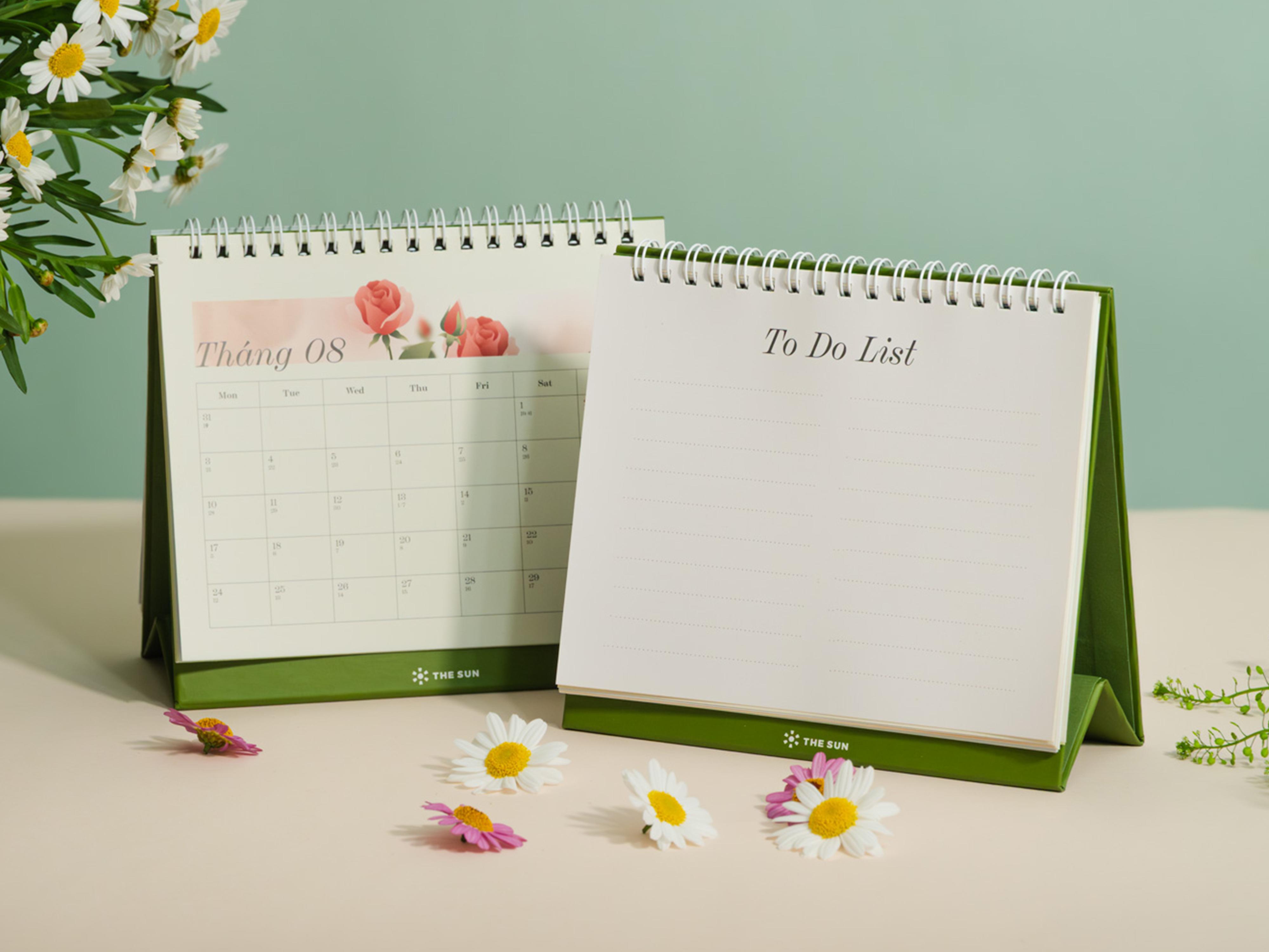 Lịch Bàn Chữ A 2026 - The Sun - Floral Flows