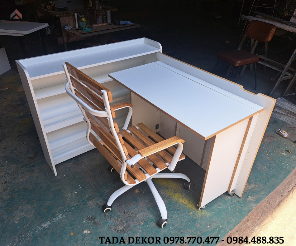 Bàn làm việc xếp gọn thông minh