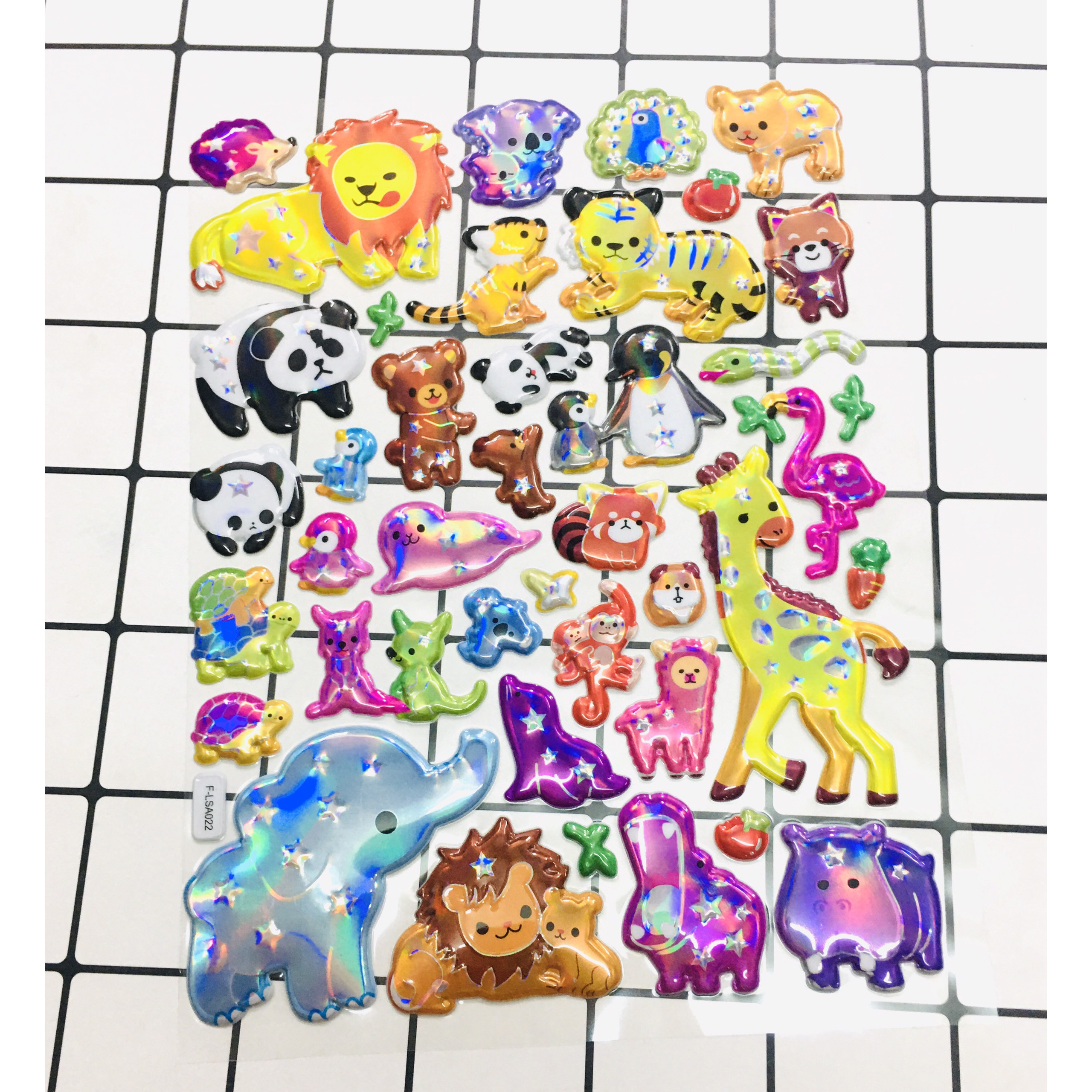 Hình Dán con vật sticker Nổi 3D set 3 bảng ( 99 miếng ảnh )