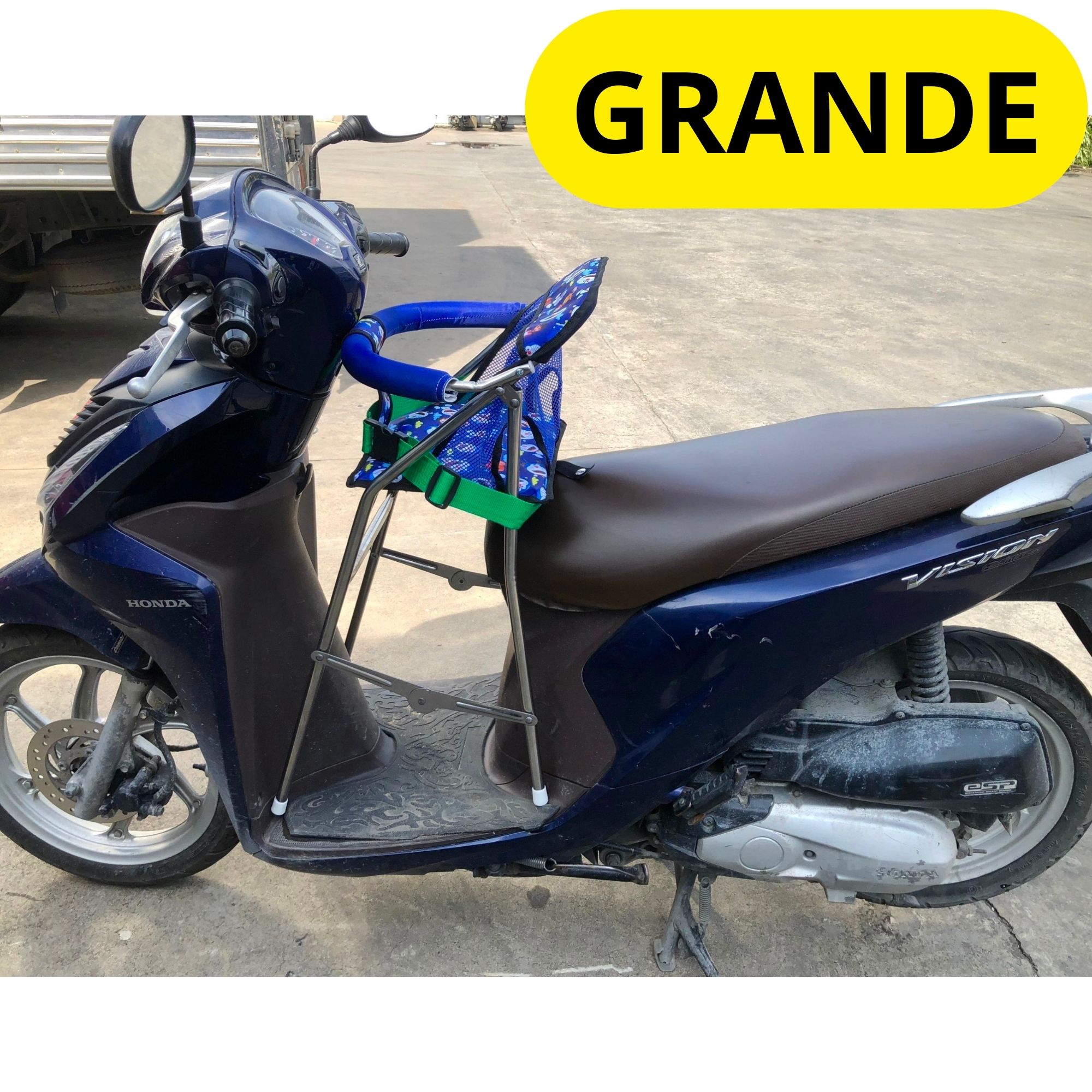 ( GHẾ INOX CÓ DÂY ĐAI ) Ghế ngồi xe tay ga cho bé (có cả dây đai và vòng bảo hiểm an toàn) ghế ga xếp INOX Cao Cấp