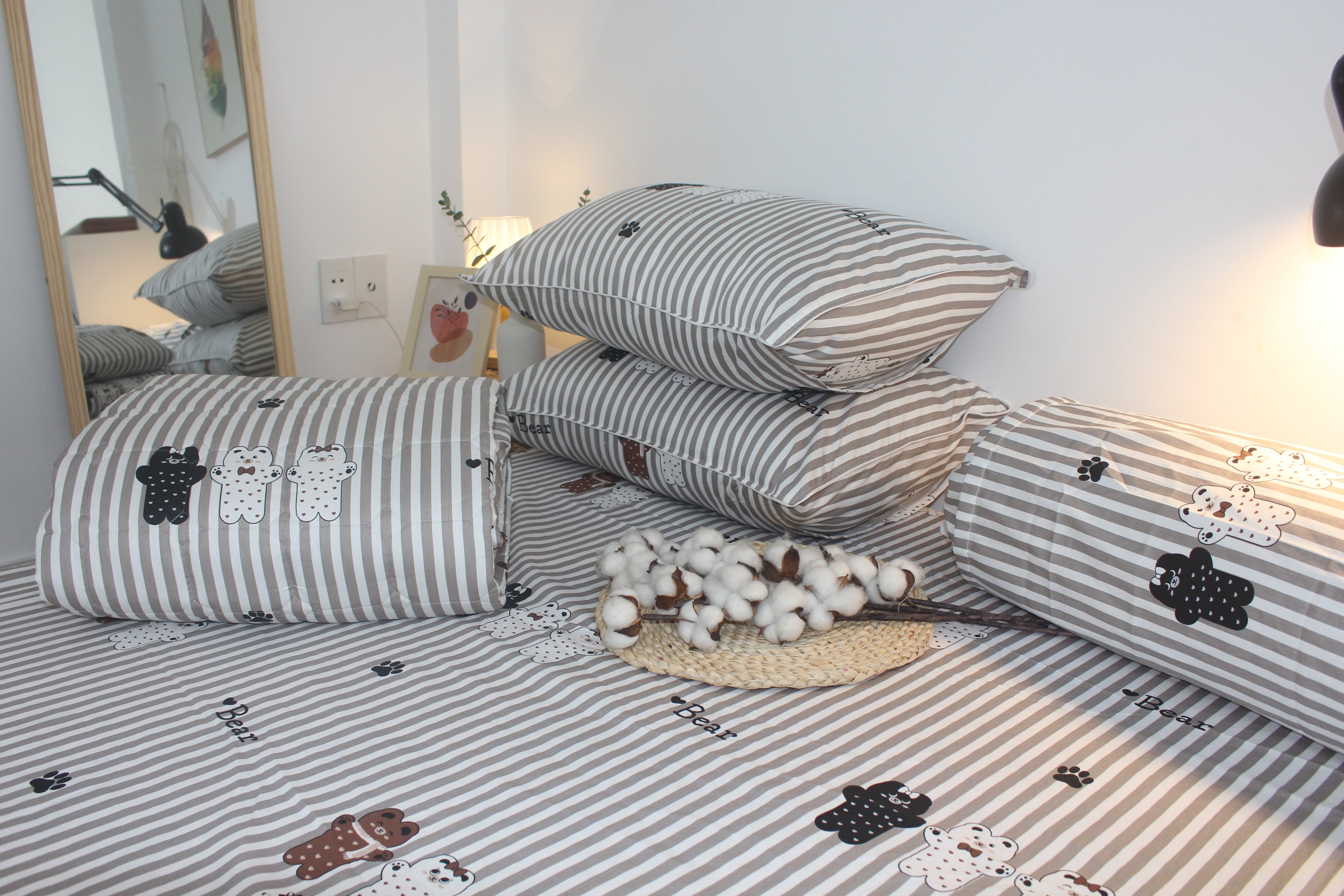Bộ drap gối KHA LY - 100% cotton thiên nhiên - VN293 Gấu Sọc Nâu
