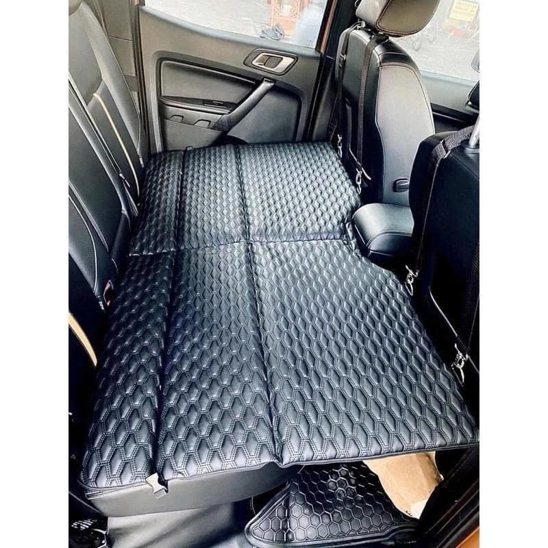 Đệm Ô Tô Ghế Sau Gấp Gọn Bằng Da Cao Cấp, Nệm Xe Hơi Bằng Da Gấp Gon Thông Minh Fast Car ( KHÔNG GỐI)