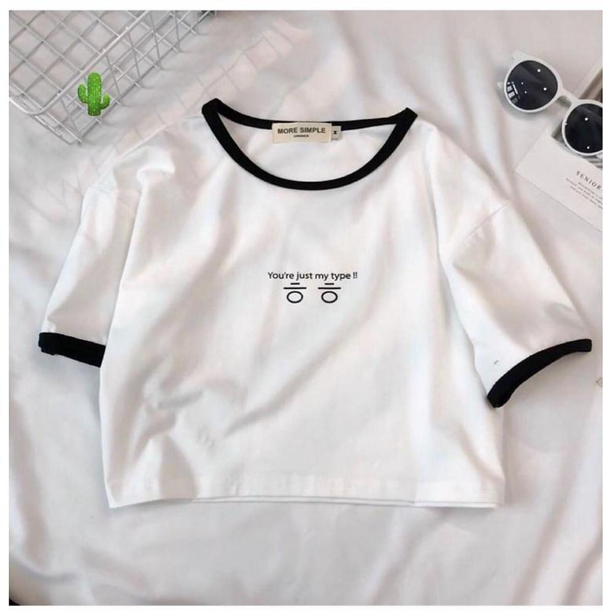 Áo croptop viền thêu chữ hàn alohaboutique