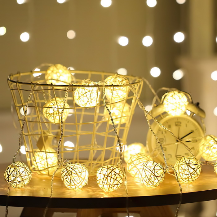 Dây đèn led quả cầu mây 10 bóng, Dây đèn led 10 bóng hình quả cầu mây trang trí sinh động đẹp mắt - Đèn màu vàng