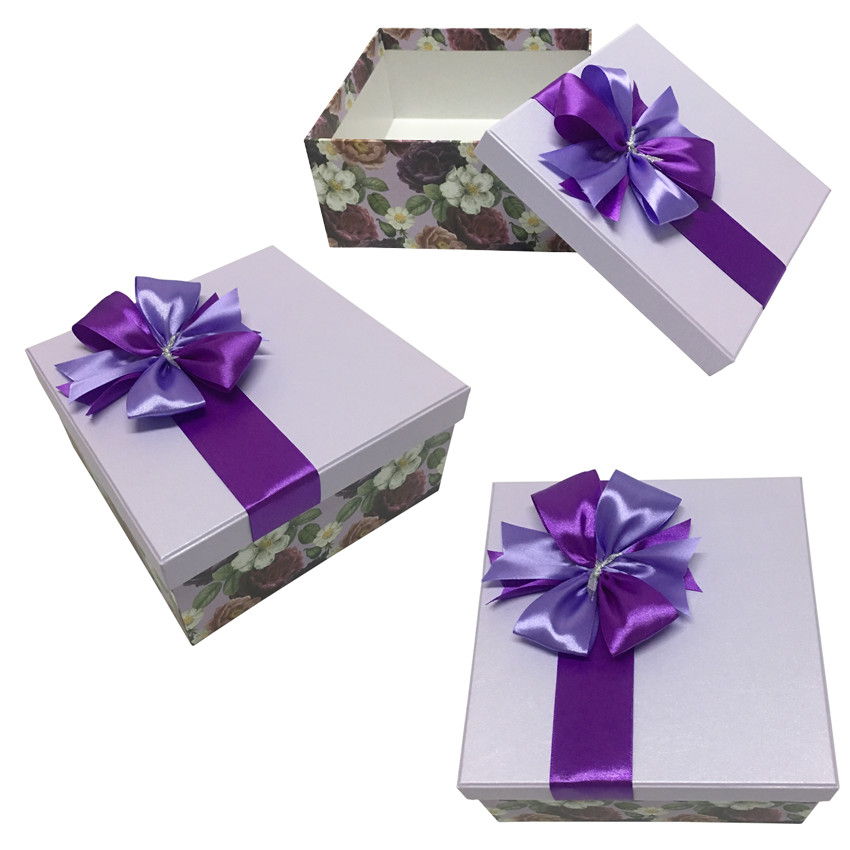 Hộp Quà Vuông V028 Phượng Hoàng 18 x 18 x 9 cm - Giao mẫu ngẫu nhiên