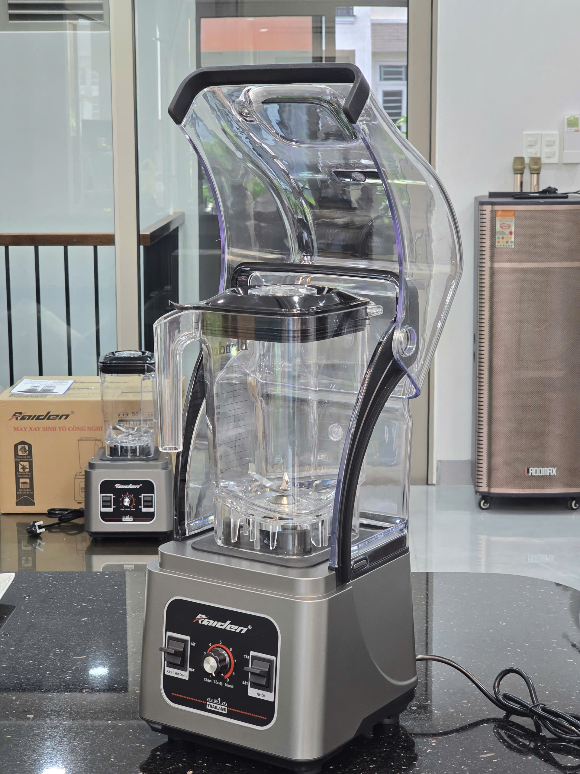 Máy xay sinh tố công nghiệp chống ồn 3L Raiden RD-630, công suất 2680W xay đá, gia vị, rau má, nước sốt, hạt khô-Hàng chính hãng