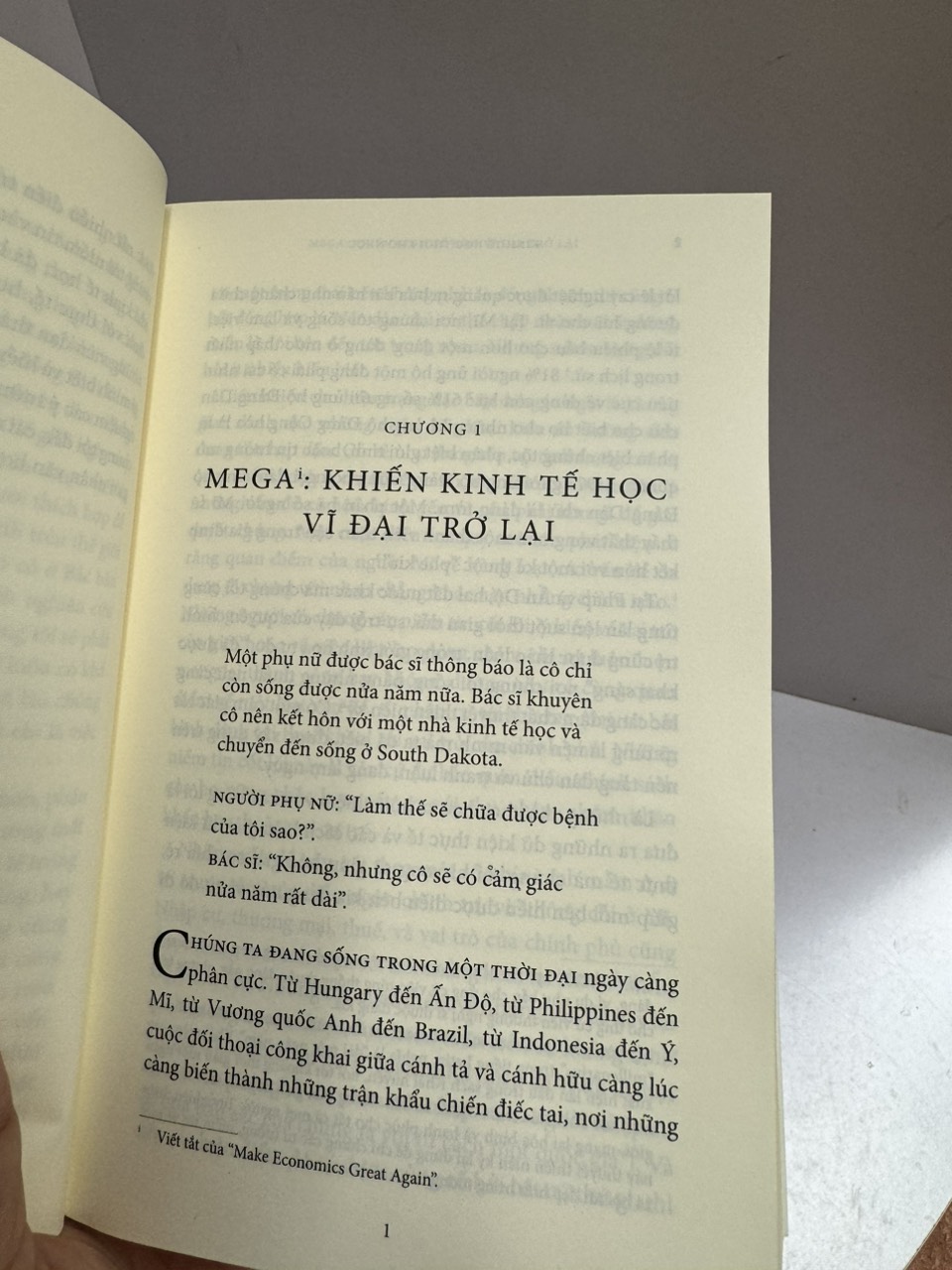 (Tác giả sách bán chạy Hiểu nghèo thoát nghèo) KINH TẾ HỌC THỜI KHÓ NHỌC - Abhijit V. Banerjee; Esther Duflo -  Nguyễn Thị Kim Ngọc dịch - NXB Trẻ