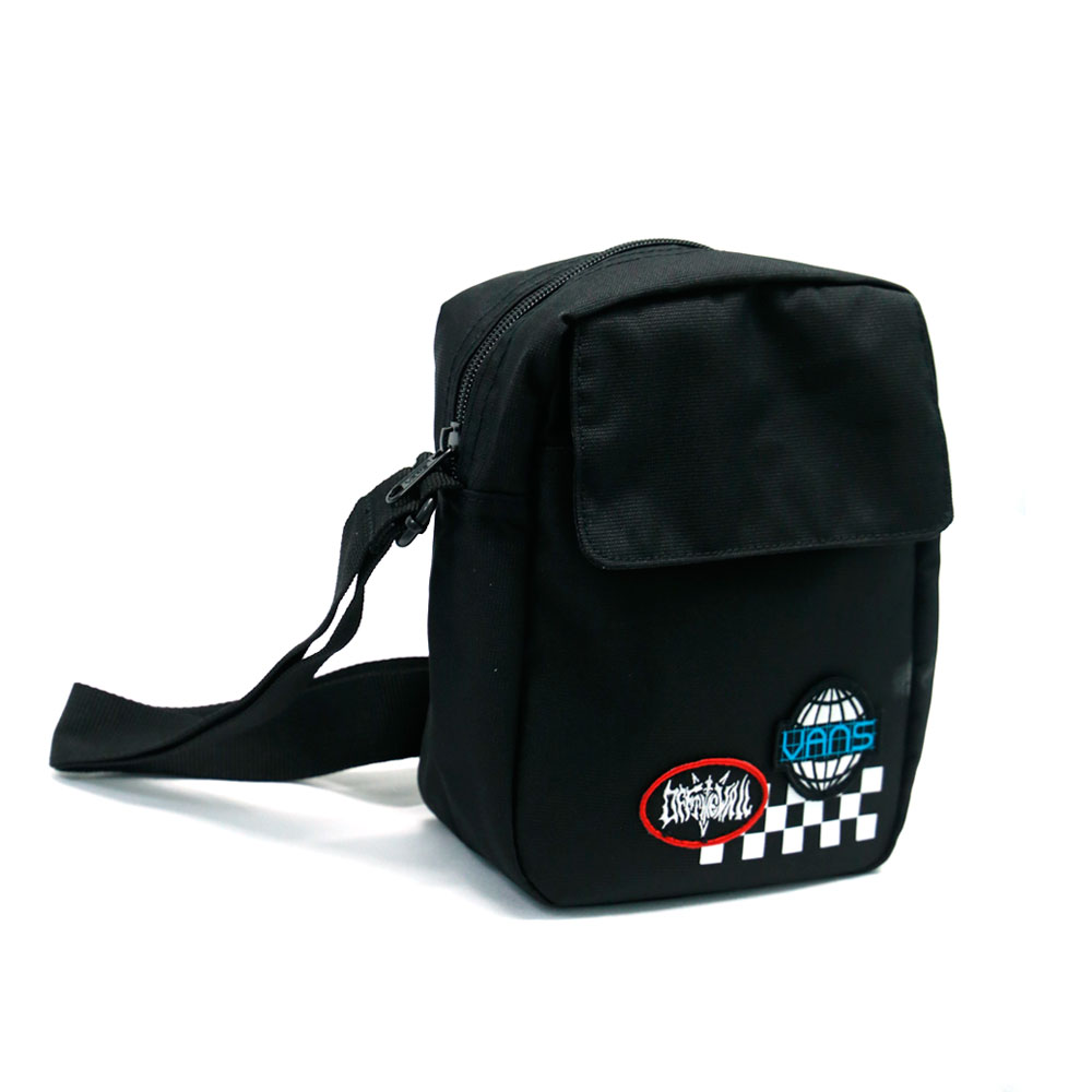 Túi Vans Ap Winter Col Crossbody Winter Collection - VN0A5F5XBLK