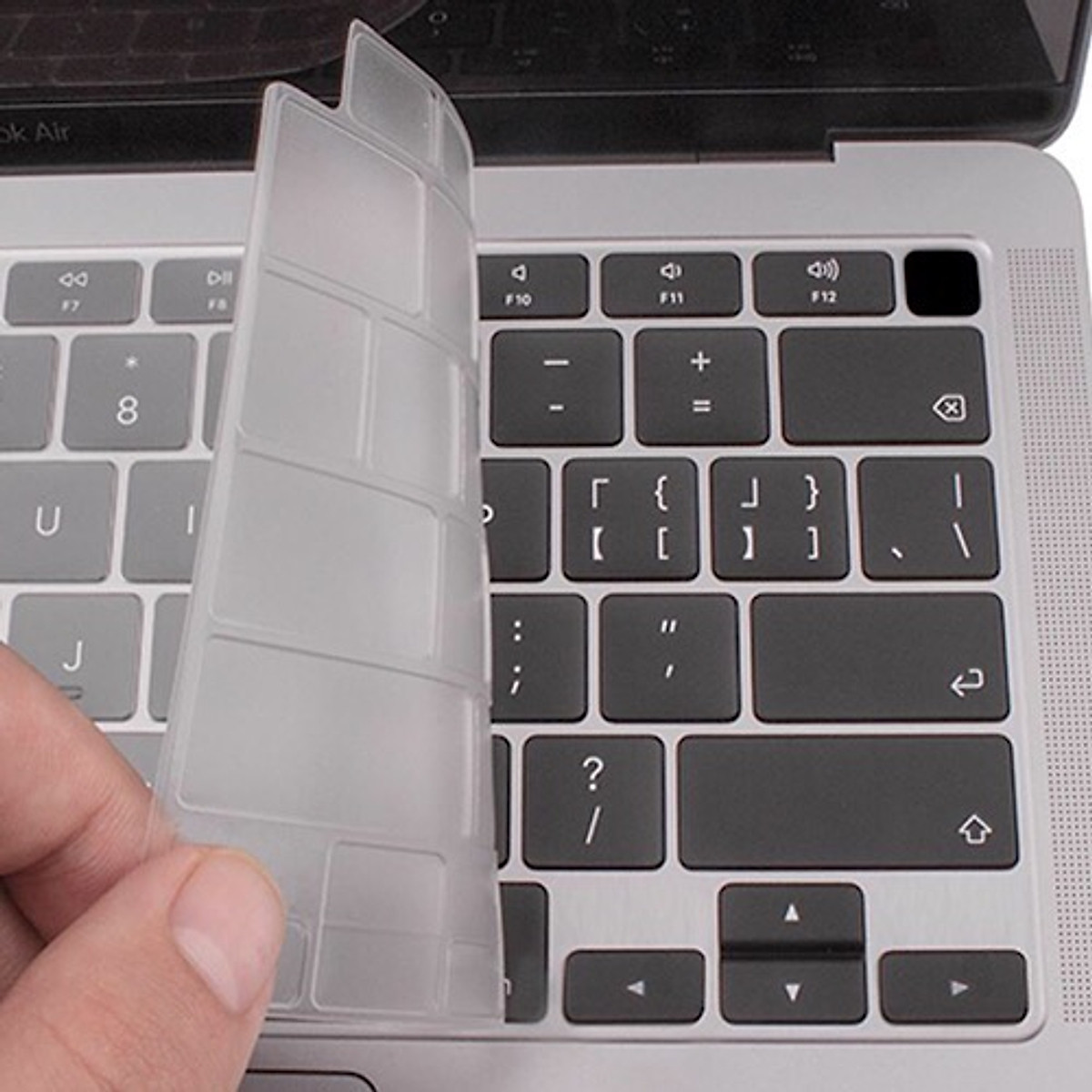 Combo ốp kèm phủ phím màu Trong cho các dòng Macbook (ốp có hở logo Táo)