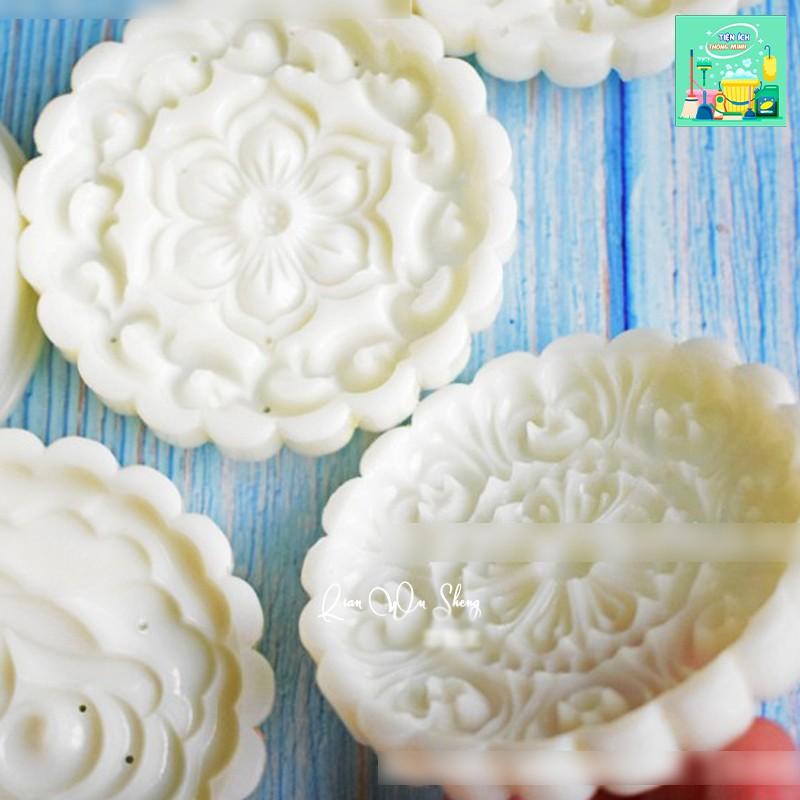 Khuôn lò xo hoa sen nhựa 200g - Khuôn bánh trung thu 4 mặt hoa 3D - BT103