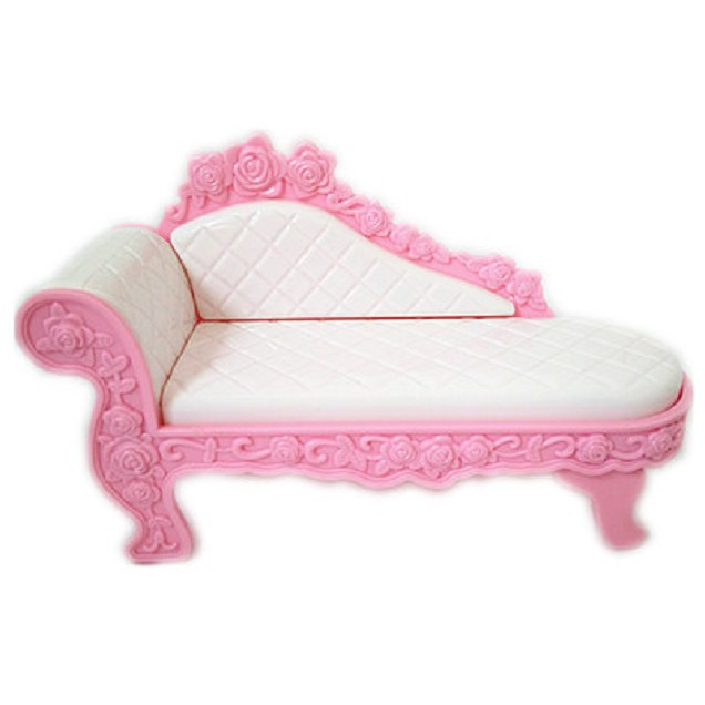 Ghế sofa dài màu hồng cho búp bê