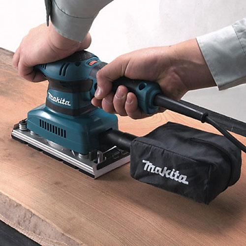 Máy Chà Nhám Rung Chữ Nhật Makita BO3711 (190W)