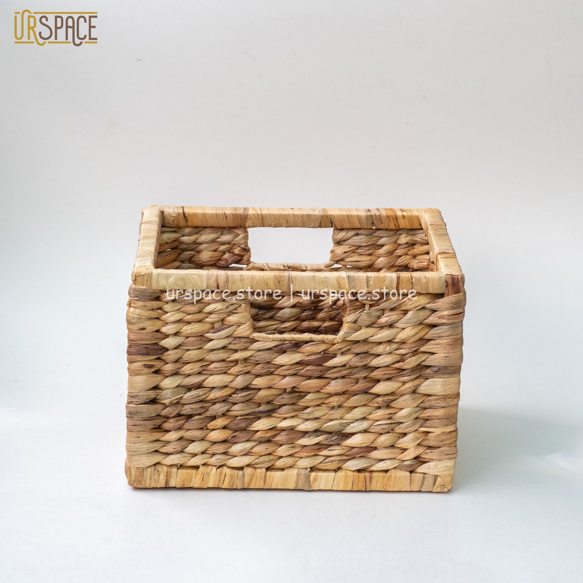 Sọt cói (lục bình) chữ nhật khung gỗ trang trí đa năng/ Hand-wowen rectangle water hyacinth storage basket for home deco