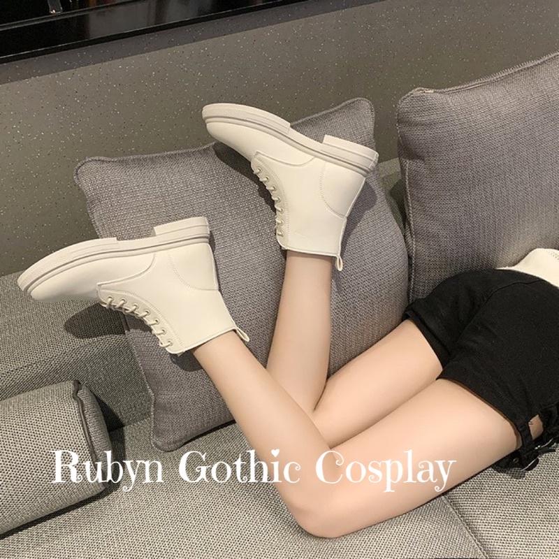 Giày boots trắng đơn giản ( Size 35 - 40 ), G63