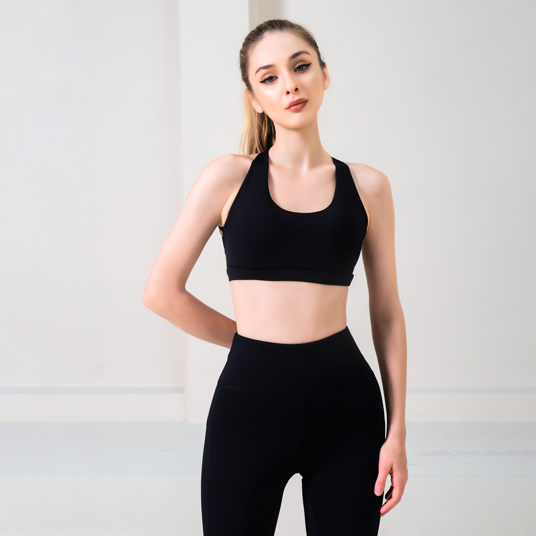 Set đồ tập Yoga Gym 8 dây Thiết kế cao cấp Hibi Sports Mã H101 - Áo bra 8 dây - Quần lưng cao phối lưới tôn dáng - Áo có mút nâng ngực