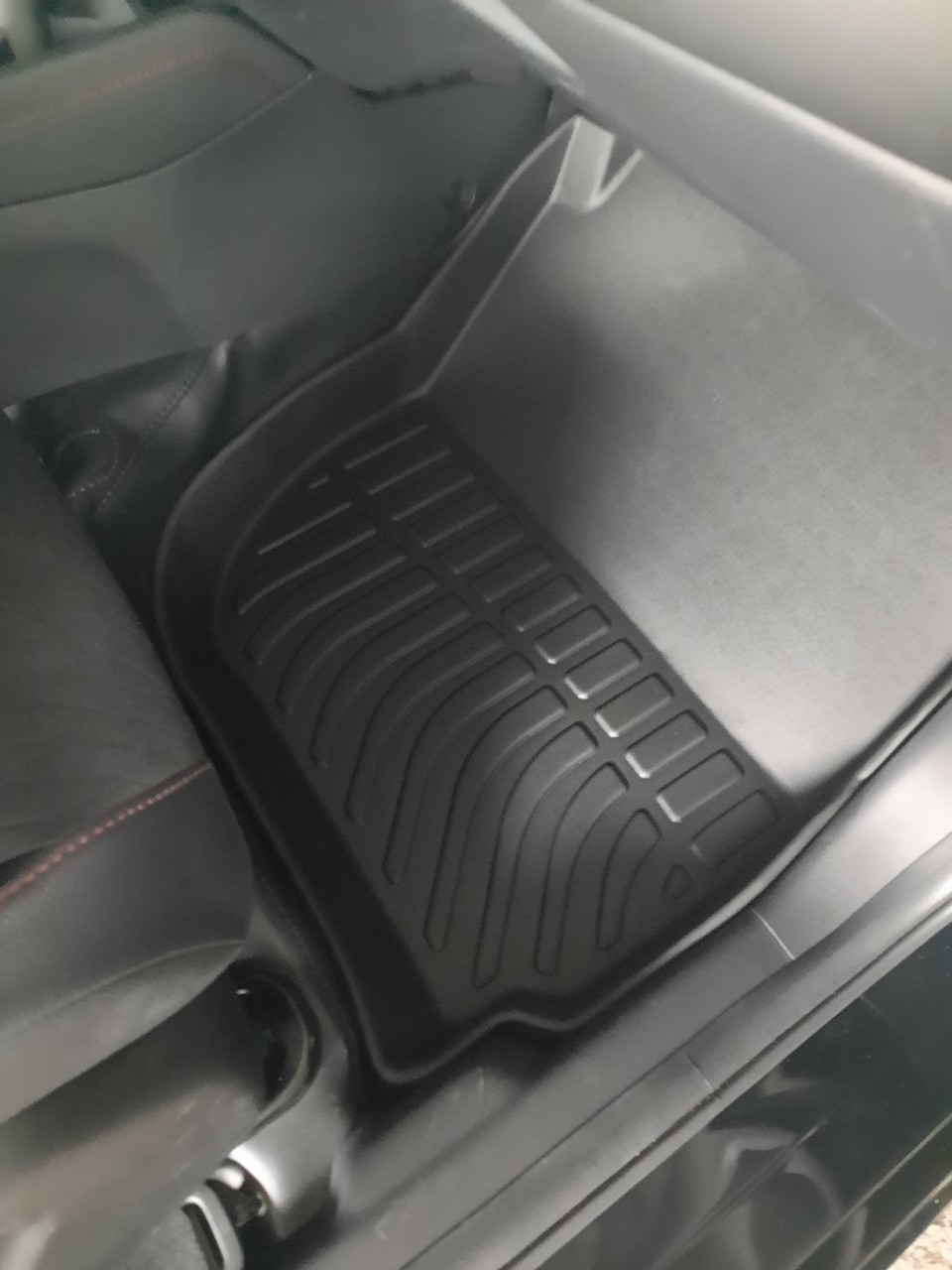 Thảm lót sàn xe ô tô Honda City 2015-nay Nhãn hiệu Macsim chất liệu nhựa TPE cao cấp màu đen