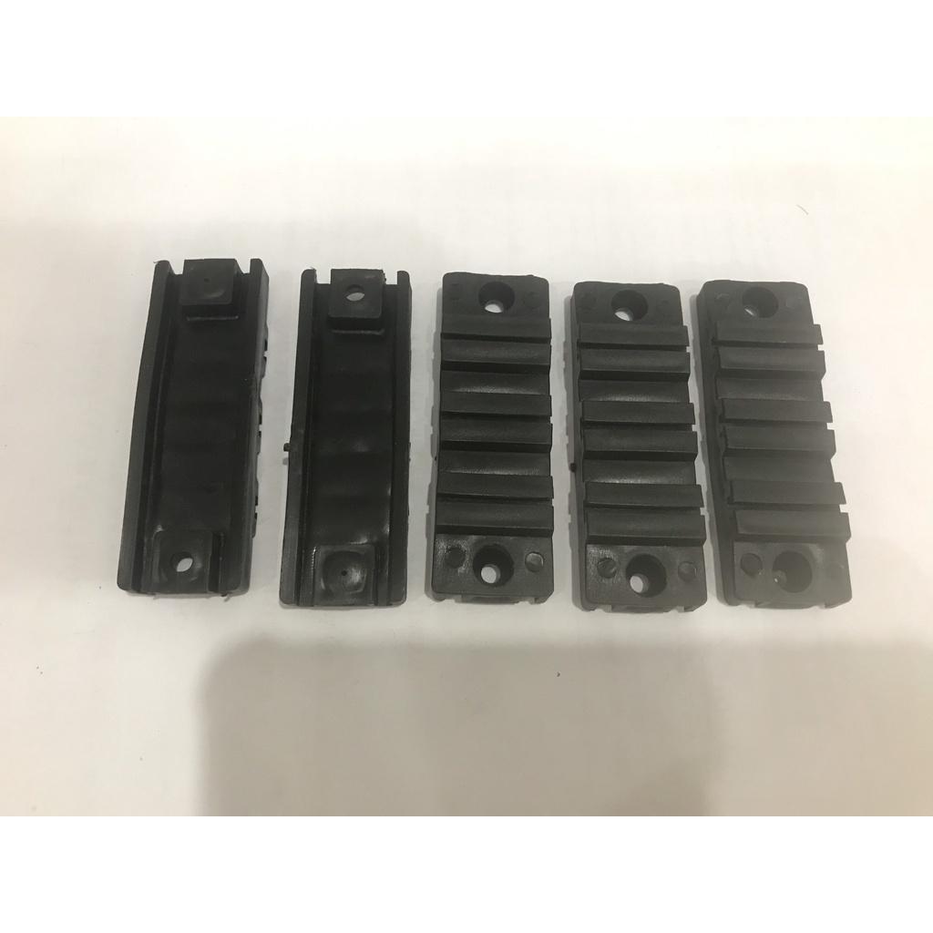 Combo 5 cái chống nhấc cánh cửa nhôm hệ 55.
