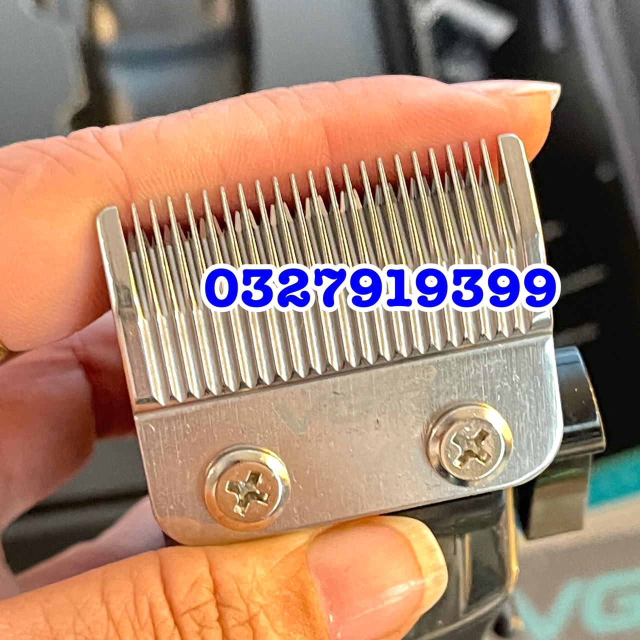 Tông đơ cắt tóc cao cấp VGR 683