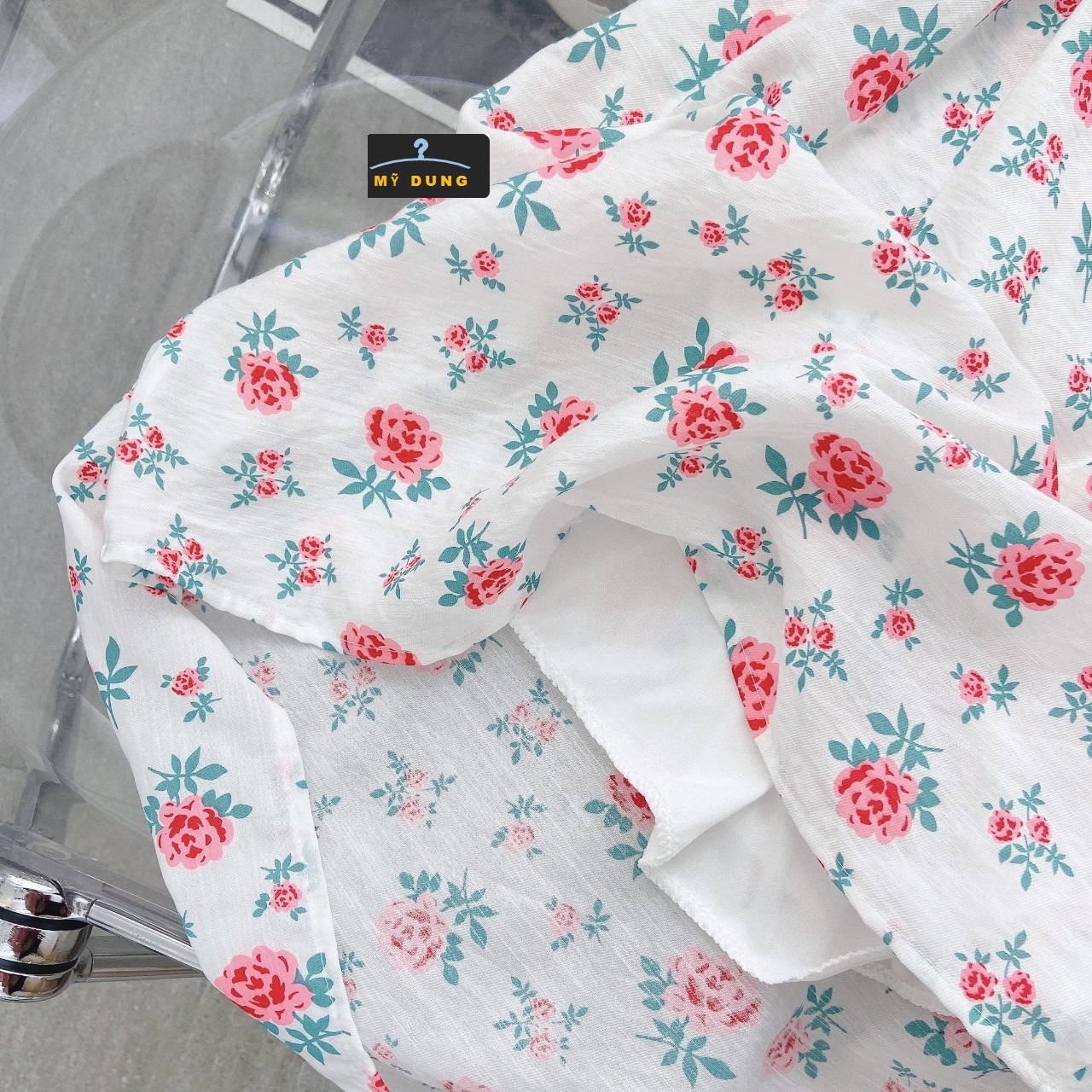 ĐẦM MIDI HOA CỔ YẾM - NHẸ NHÀNG- NỮ TÍNH- KHÔNG KÉM PHẦN GỢI CẢM