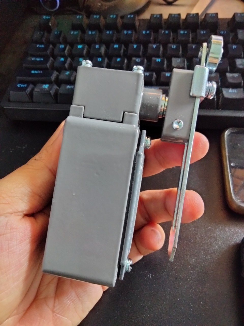 Công tắc hành trình YBLX-K3/20S/T Chint