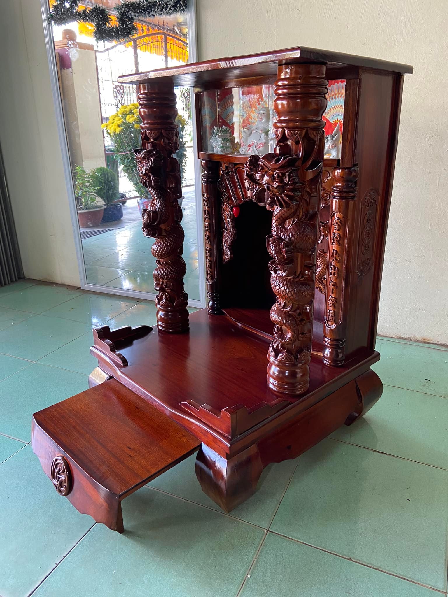 Bàn thờ thần tài ông địa mẫu Rồng Cuộn cao cấp 68 x 68 x 108cm