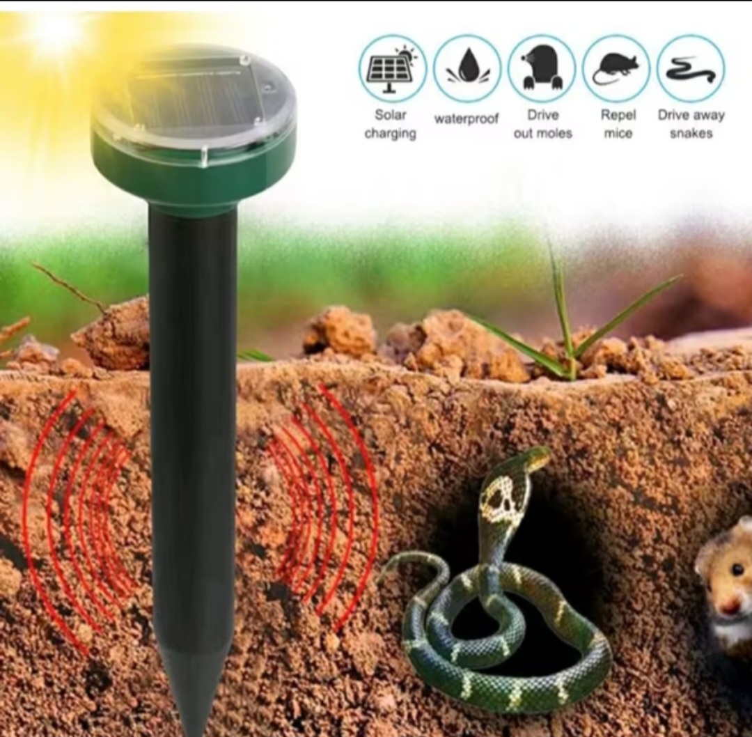 MÁY ĐUỔI CHUỘT RẮN CHIM NĂNG LƯỢNG MẶT TRỜI CẢM BIẾN THÔNG MINH