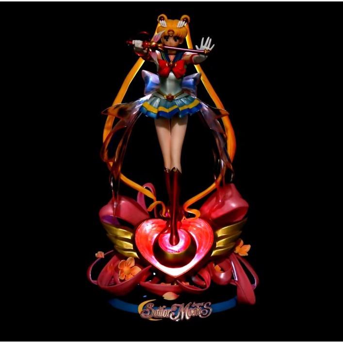 Mô hình Thủy Thủ Mặt Trăng Sailor Moon GK Led 35cm - Mô hình trang trí quà tặng