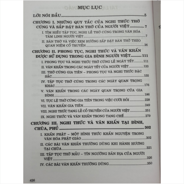 Sách Phong Tục Nghi Thức và Văn Khấn Thờ Cúng Của Người Việt - Những Ứng Dụng Trong Cuộc Sống - V931P