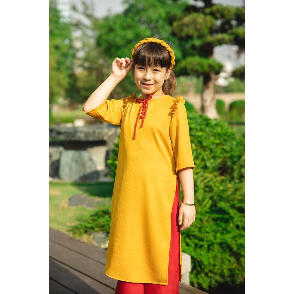 Áo dài cho bé gái BYZU kiểu áo dài cách tân đính nơ đỏ tay lỡ, chất liệu lụa cao cấp